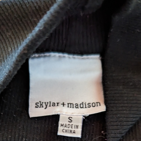 Skylar + Madison Black Long Sleeve Ribbed Mini Dress in size S - 3 for 20 $ - Picture 6 of 7